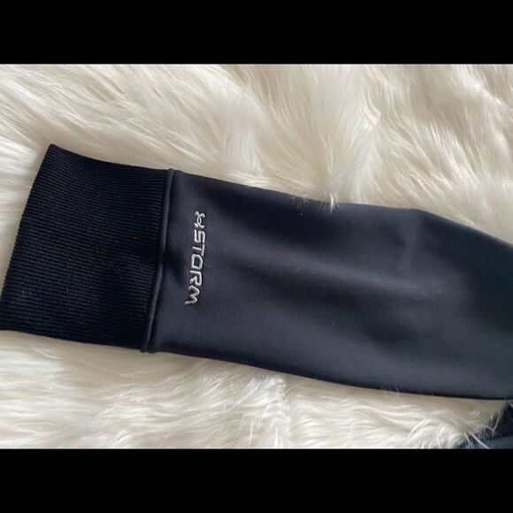 2x25. Under Armour Fleece Big Logo Hoodie - - Picture 5 of 5